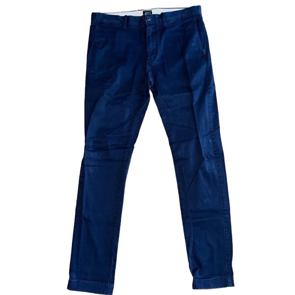 J. Crew Men's Navy Blue Broken In Chino Pants - Size 33x32